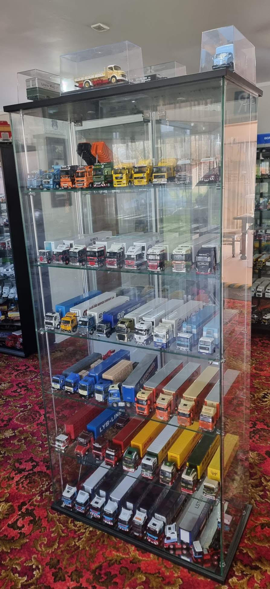 Frameless Upright Cabinet: EC800